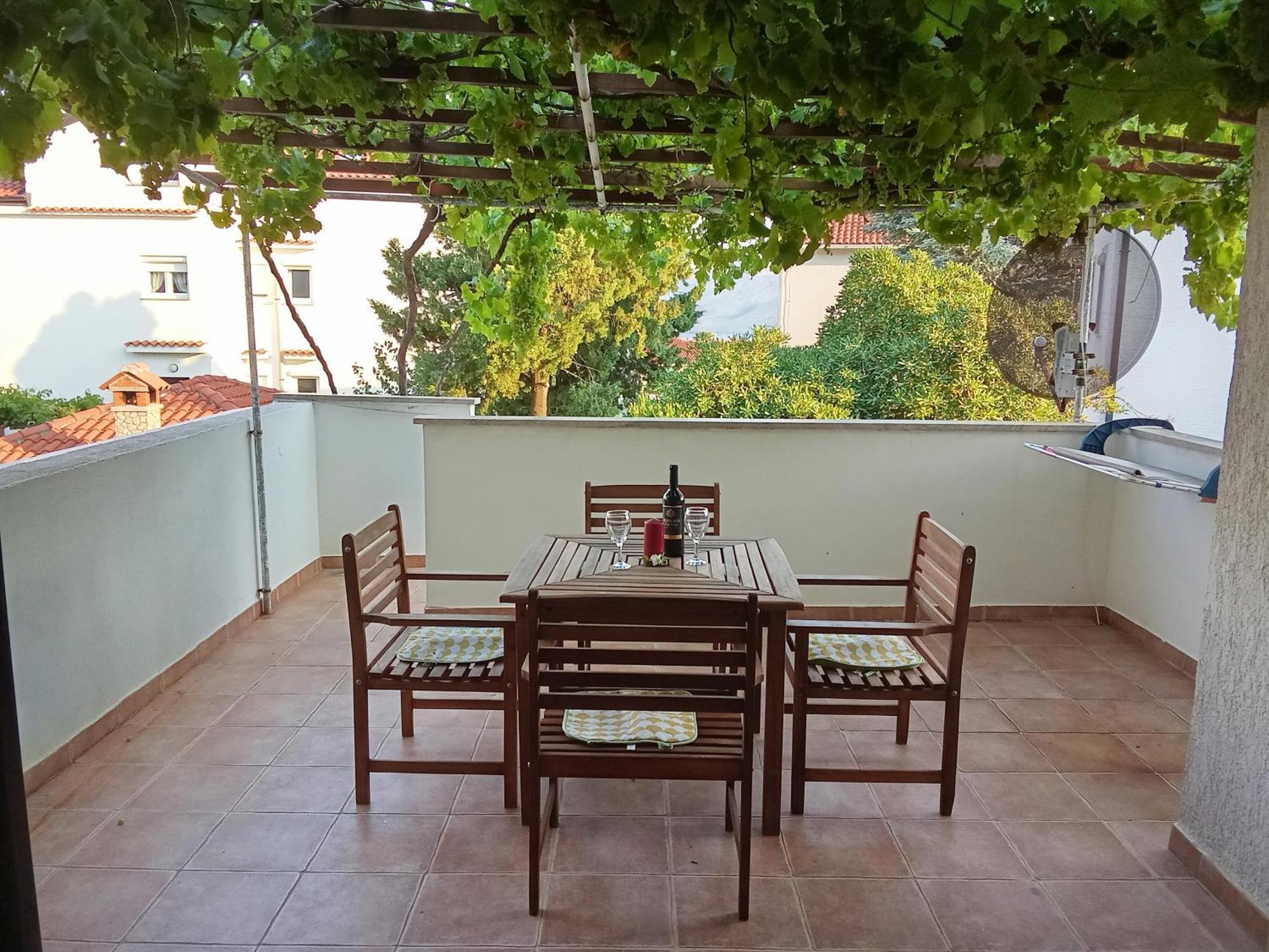 Apartments And Rooms Bova Baska  Ngoại thất bức ảnh