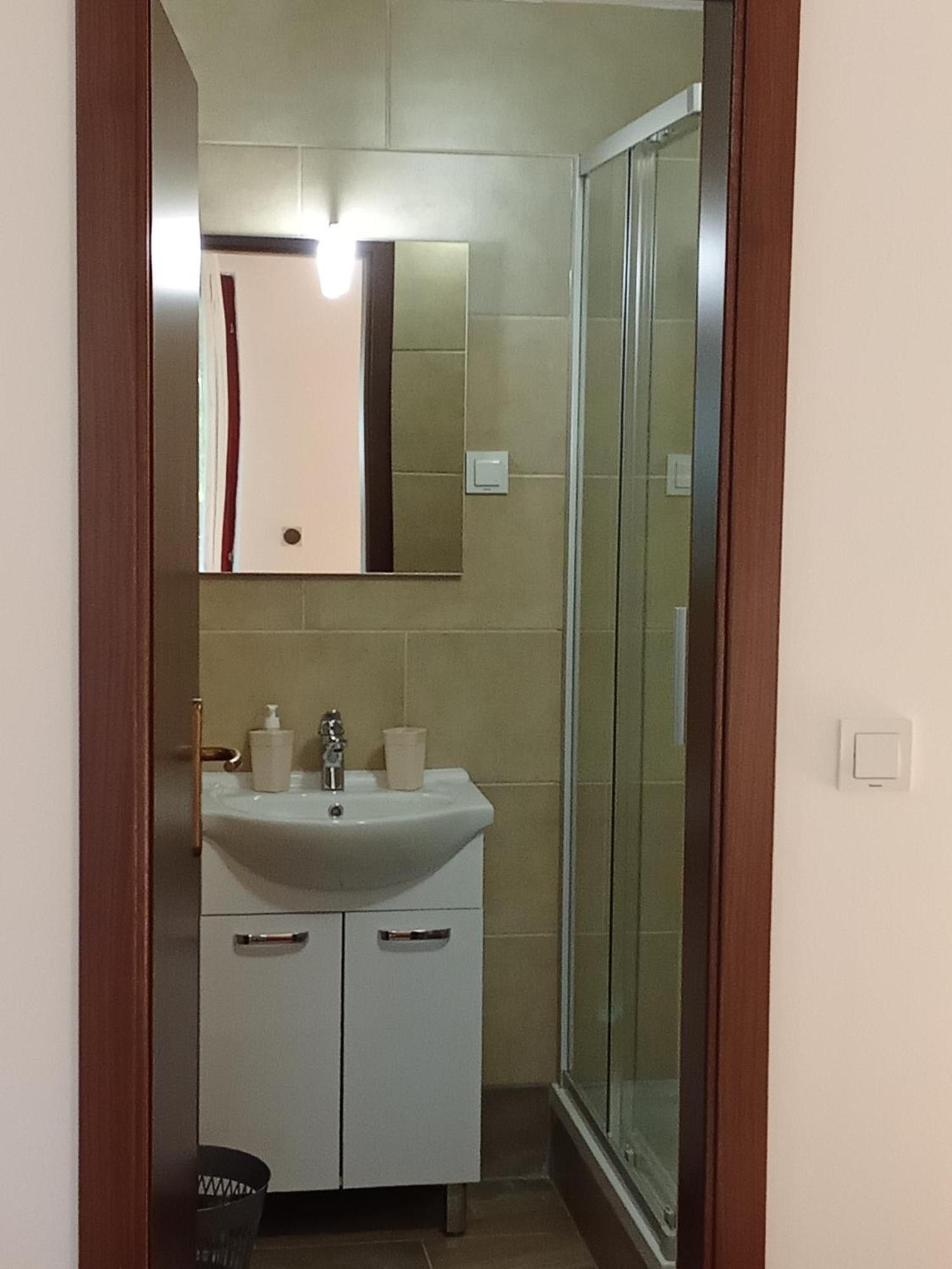 Apartments And Rooms Bova Baska  Ngoại thất bức ảnh