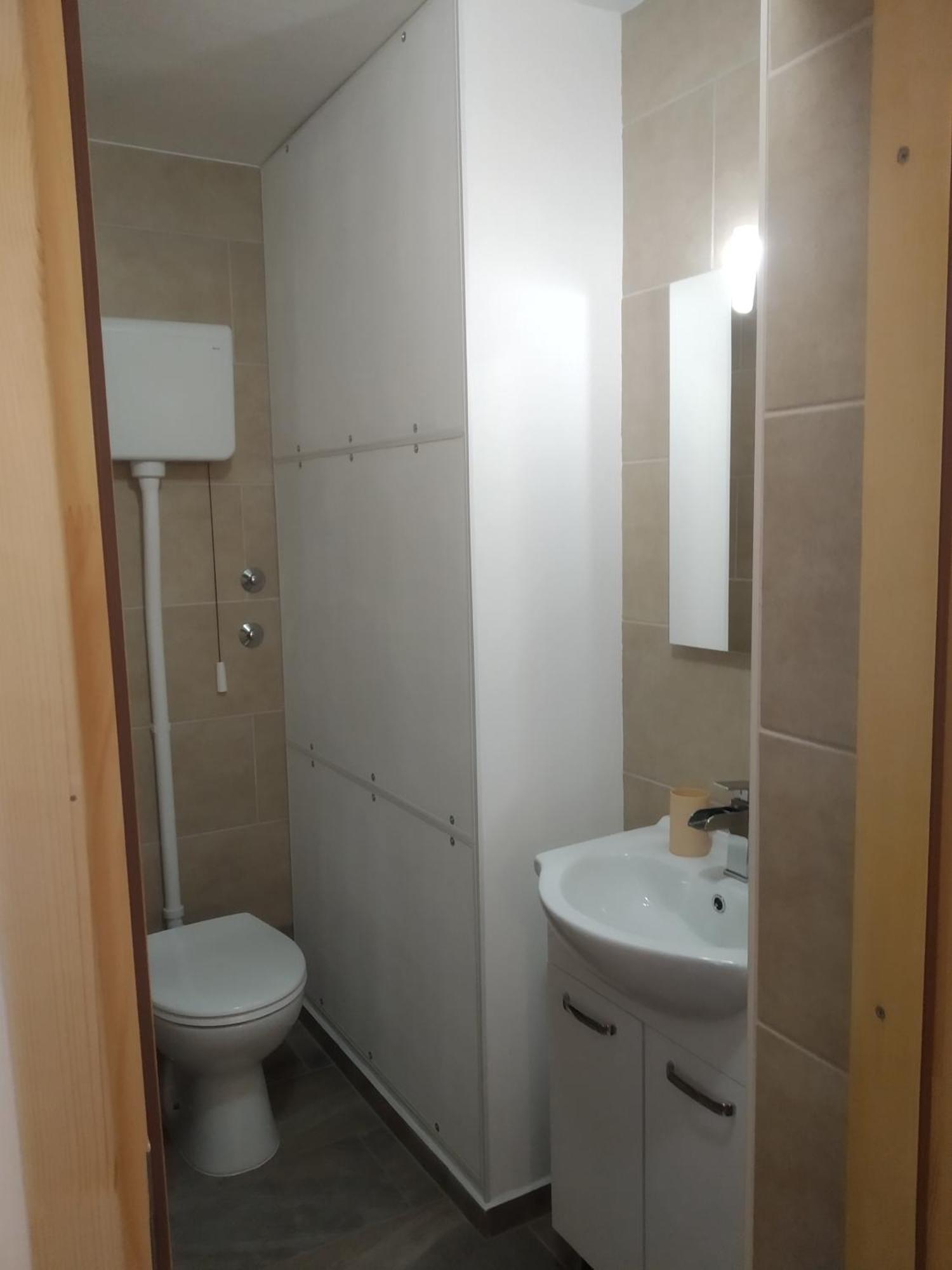 Apartments And Rooms Bova Baska  Ngoại thất bức ảnh